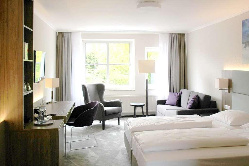 Upstalsboom Parkhotel Emden Room photo